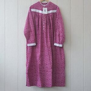 Eileen West Flannel Nightgown XL Ballet House Dress Long Sleeve Lace Grannycore